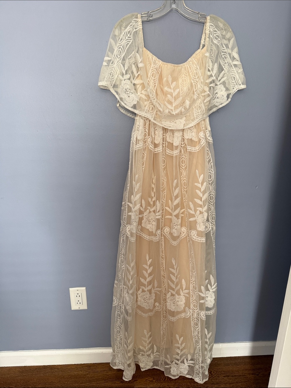 Baltic Born Leon Off Shoulder Maxi Dress Boho Bridal Lace Maternity Sz M NWT - Picture 3 of 13